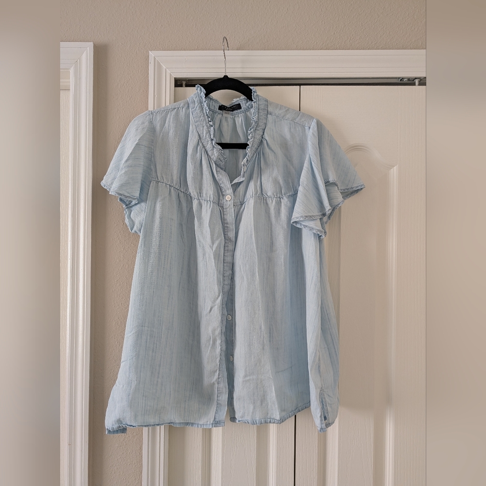 Tahari Sky Blue Light Denim Blouse